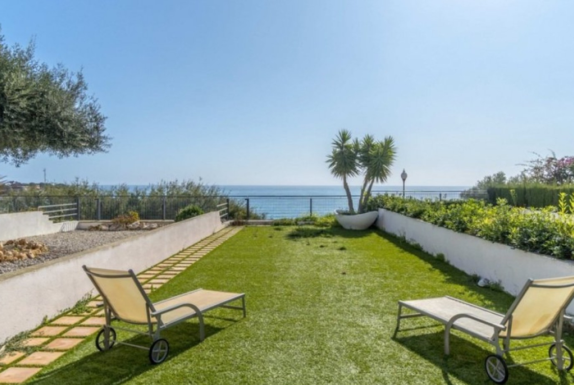 4 bedroom Duplex in Orihuela Costa